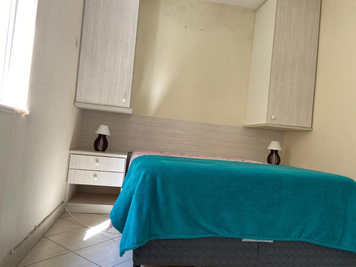 Encantador No Guarujá, Da Enseada - Apenas 600m Da ! Apartamento Guarujá