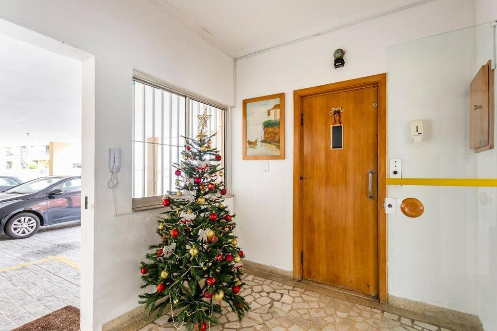 Apartamento Encantador No Guarujá, Da Enseada - Apenas 600m Da ! *