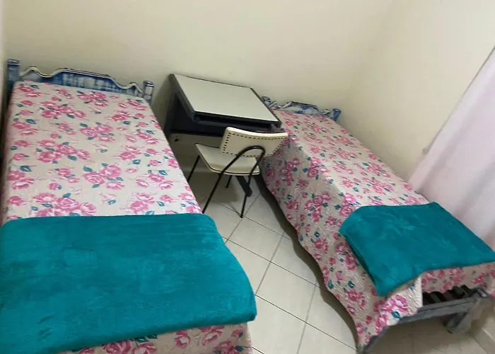 Apartamento Encantador No Guaruja, Praia Da Enseada - Apenas 600M Da Praia !